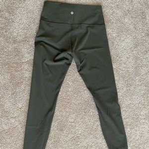 Lululemon wunder under 25”